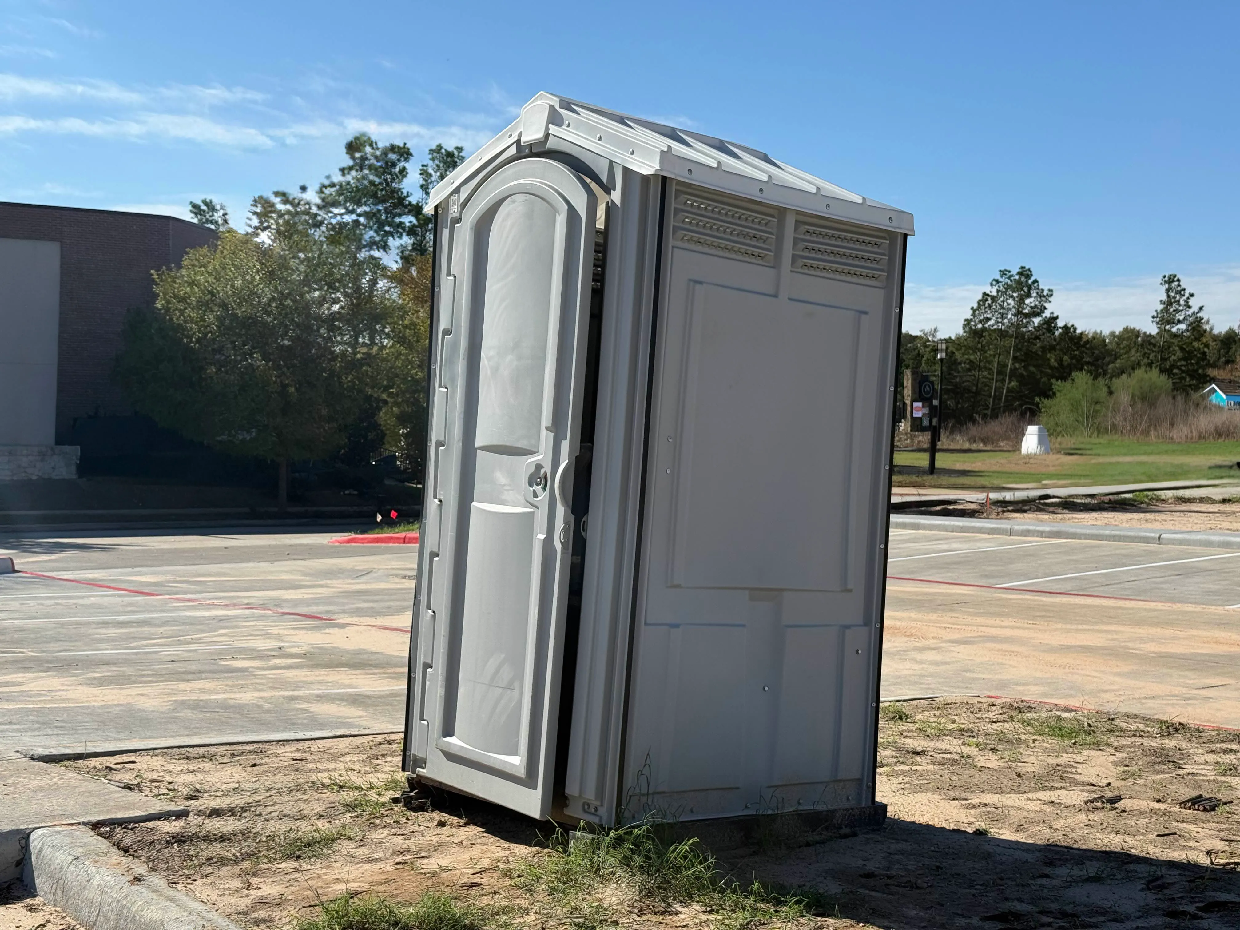 ADA & Towable Toilets